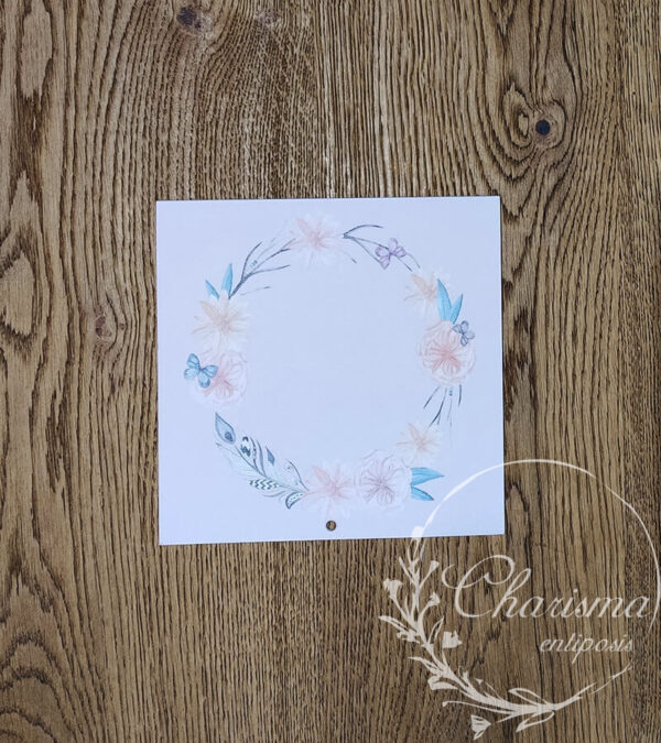 Invitation wreath with flowers